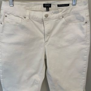 Jones New York shorts